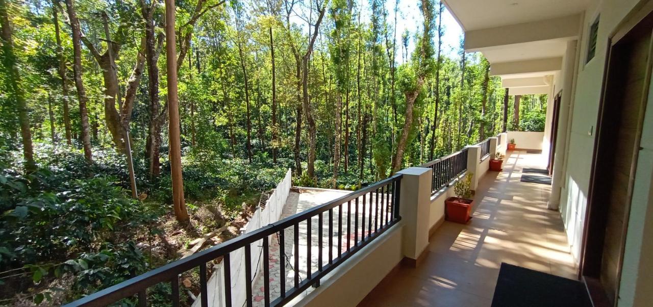 Kurinji Inn Attigundi Екстериор снимка